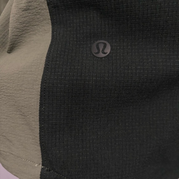 Lululemon double pocket overshirt - Picture 7 of 7